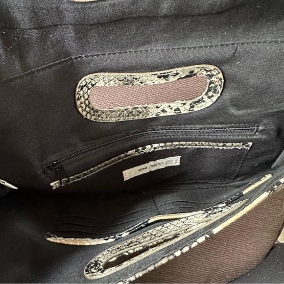 Nine West Clutch - Picture 4 of 4